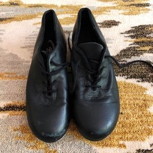 TAP SHOES!